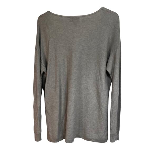 Vineyard Vines | Women’s XL | Vneck Gray Pullover Sweater | Light Wool Blend - Picture 6 of 6